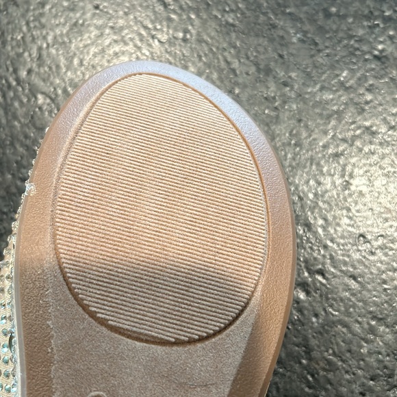 NEW Corkys champagne sparkle rhinestone wedges - Picture 6 of 11